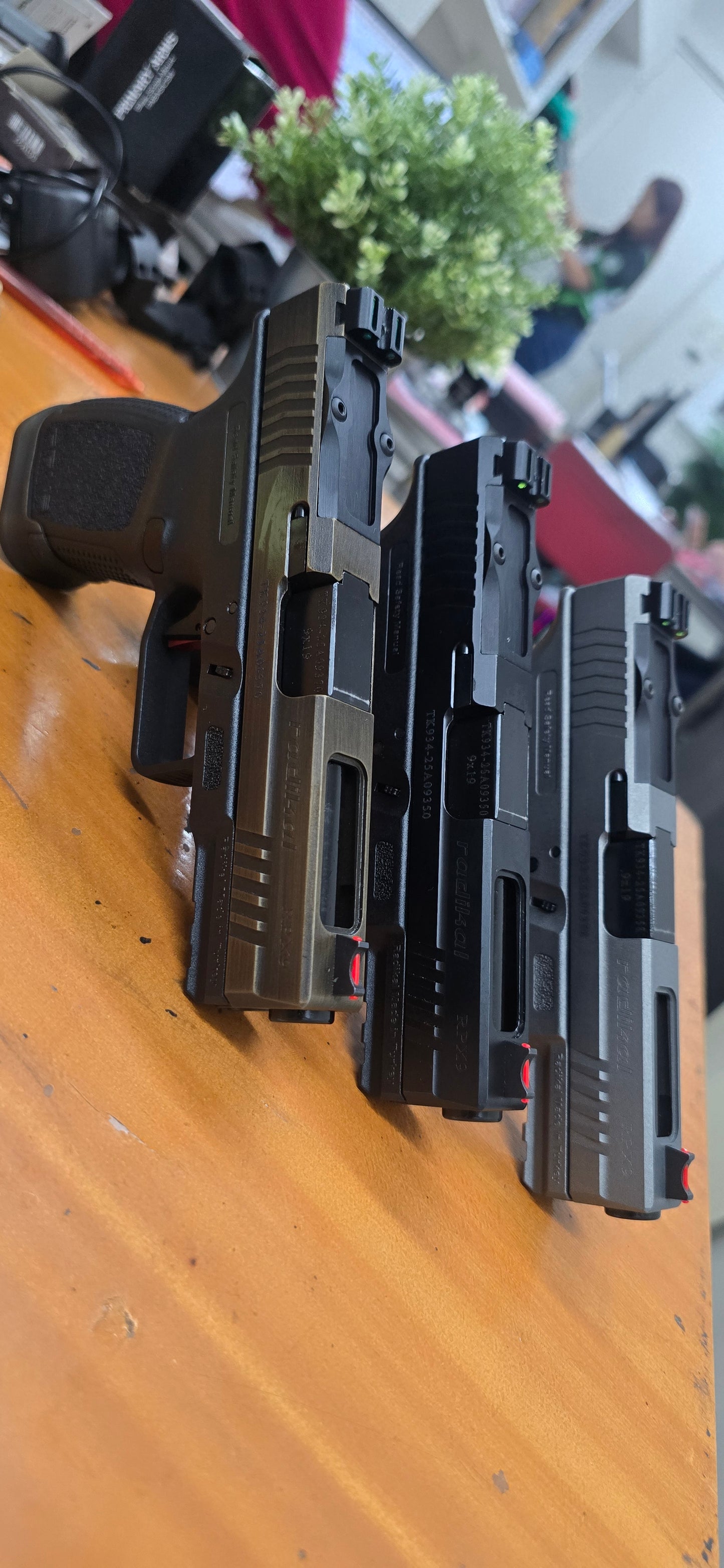 Radikal RPX9 - Black